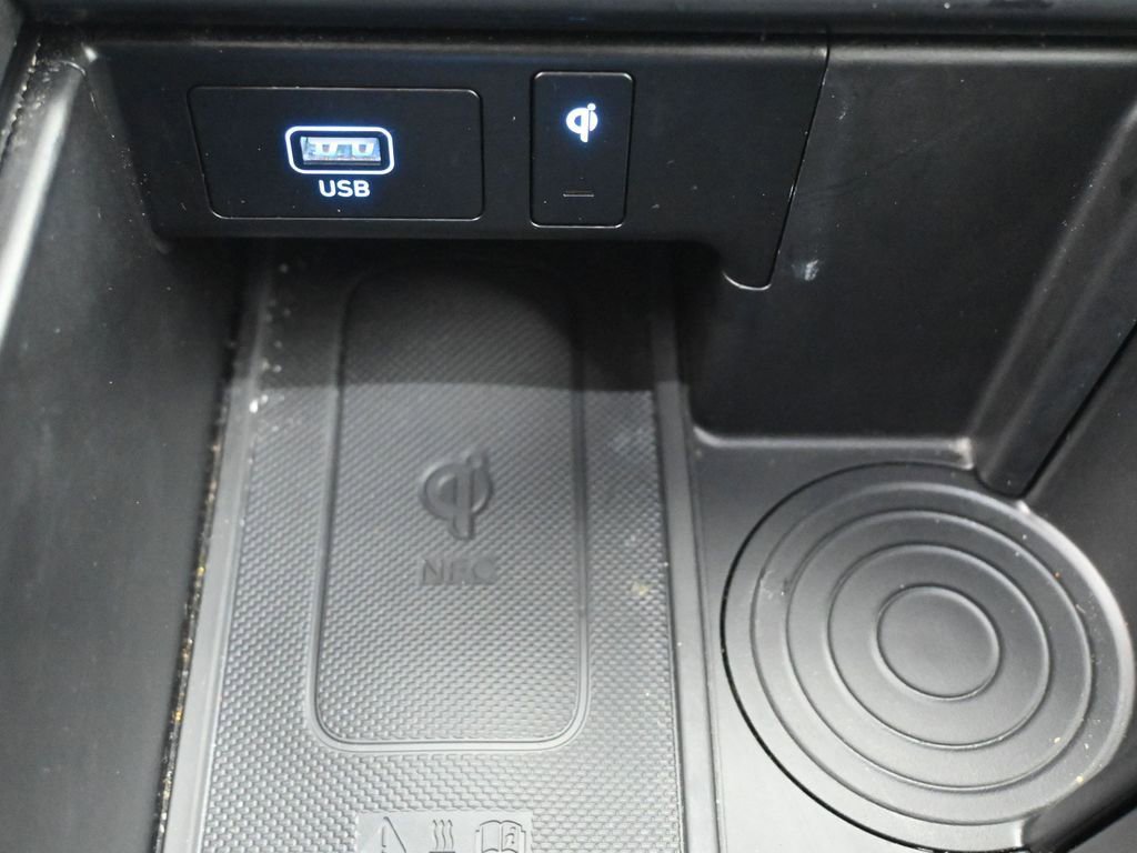 Used 2024 Hyundai Palisade Calligraphy image 4