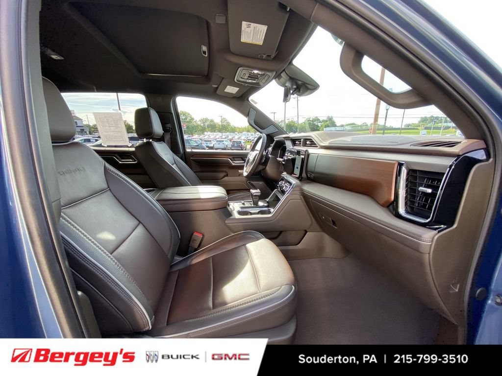 Certified 2025 GMC Sierra 1500 Denali w/ Denali Reserve Package AWD/4WD image 32