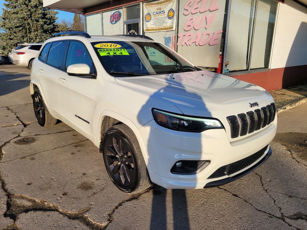 Used 2019 Jeep Cherokee High Altitude image 3