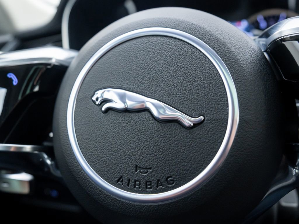 Used 2022 Jaguar F-PACE S AWD/4WD image 37