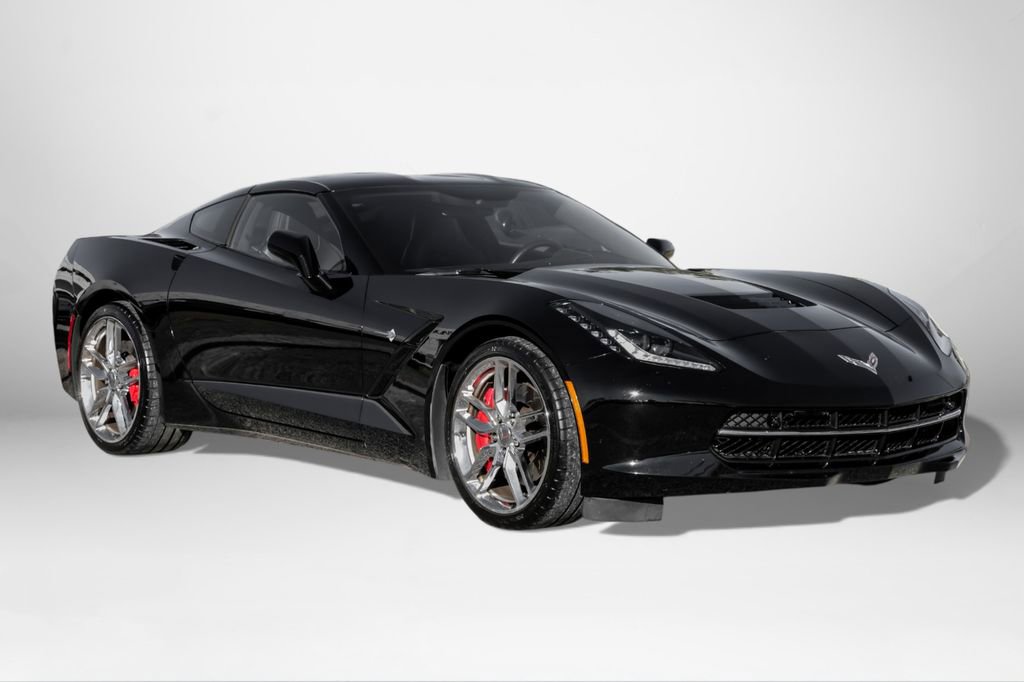 Used 2016 Chevrolet Corvette Stingray Coupe w/ 3LT Preferred Equipment Group image 4