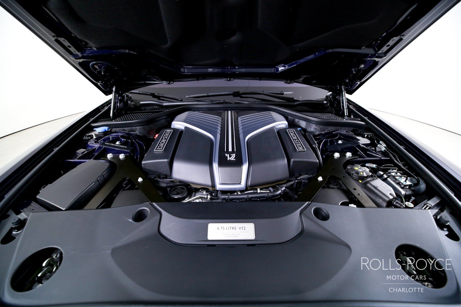 Certified 2024 Rolls-Royce Ghost Black Badge AWD/4WD image 37