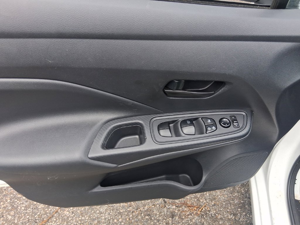 Used 2024 Nissan Versa S w/ S Plus Package FWD image 8