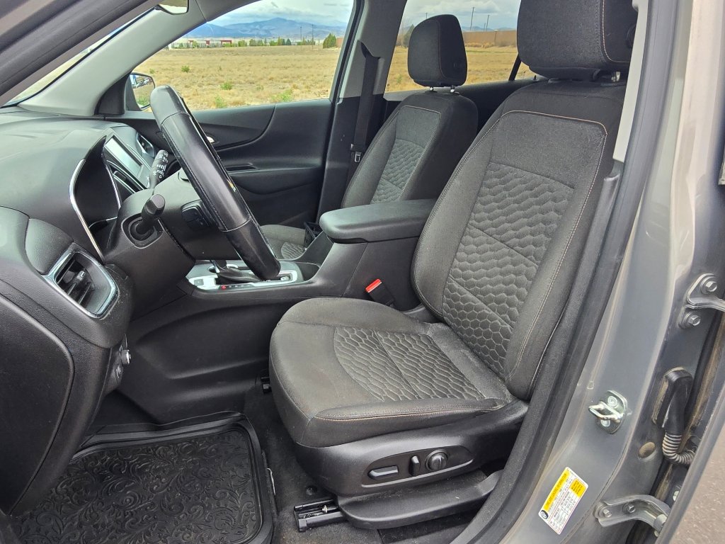 Used 2018 Chevrolet Equinox LT image 13