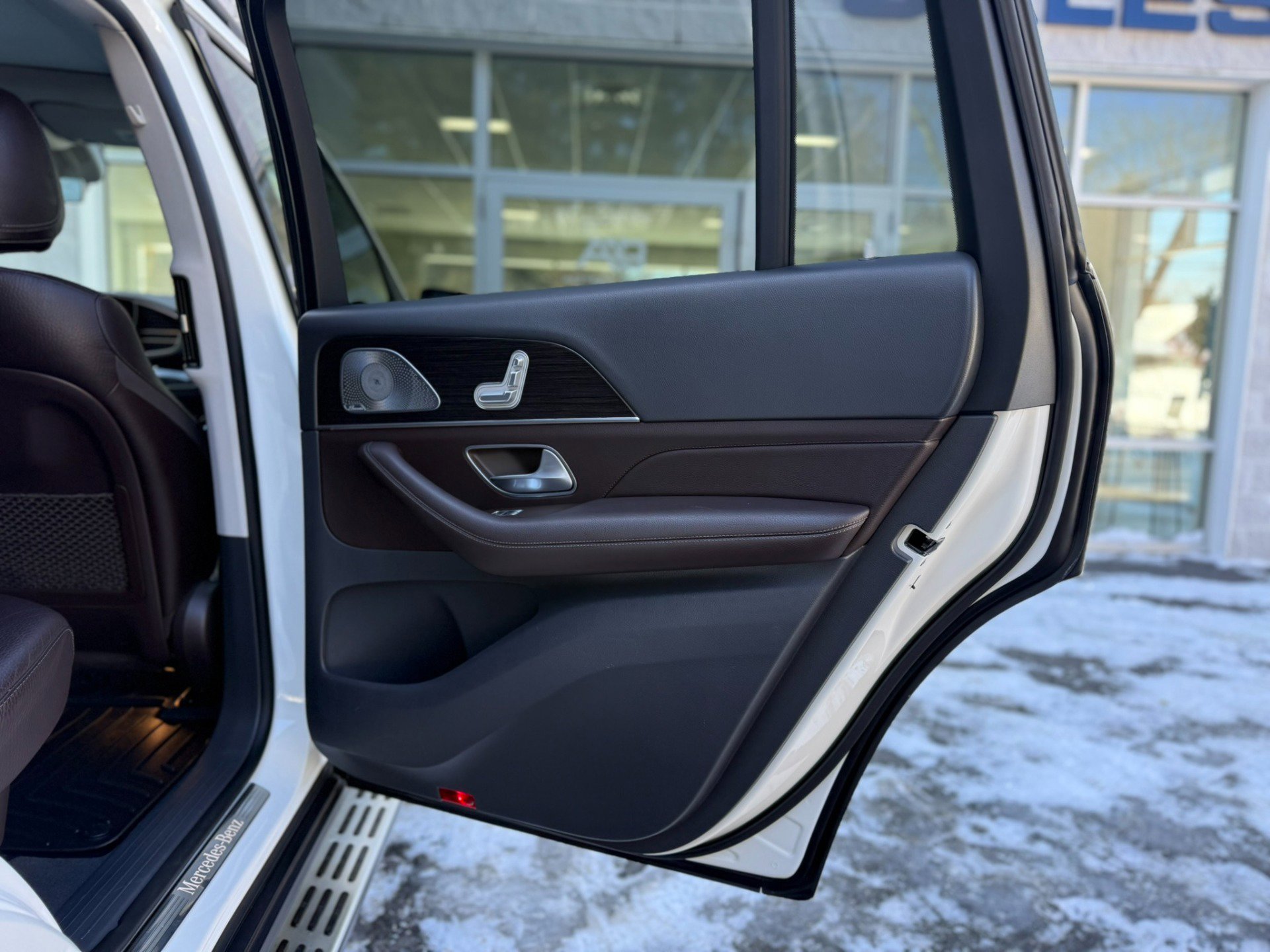 Used 2020 Mercedes-Benz GLS 580 4MATIC image 48