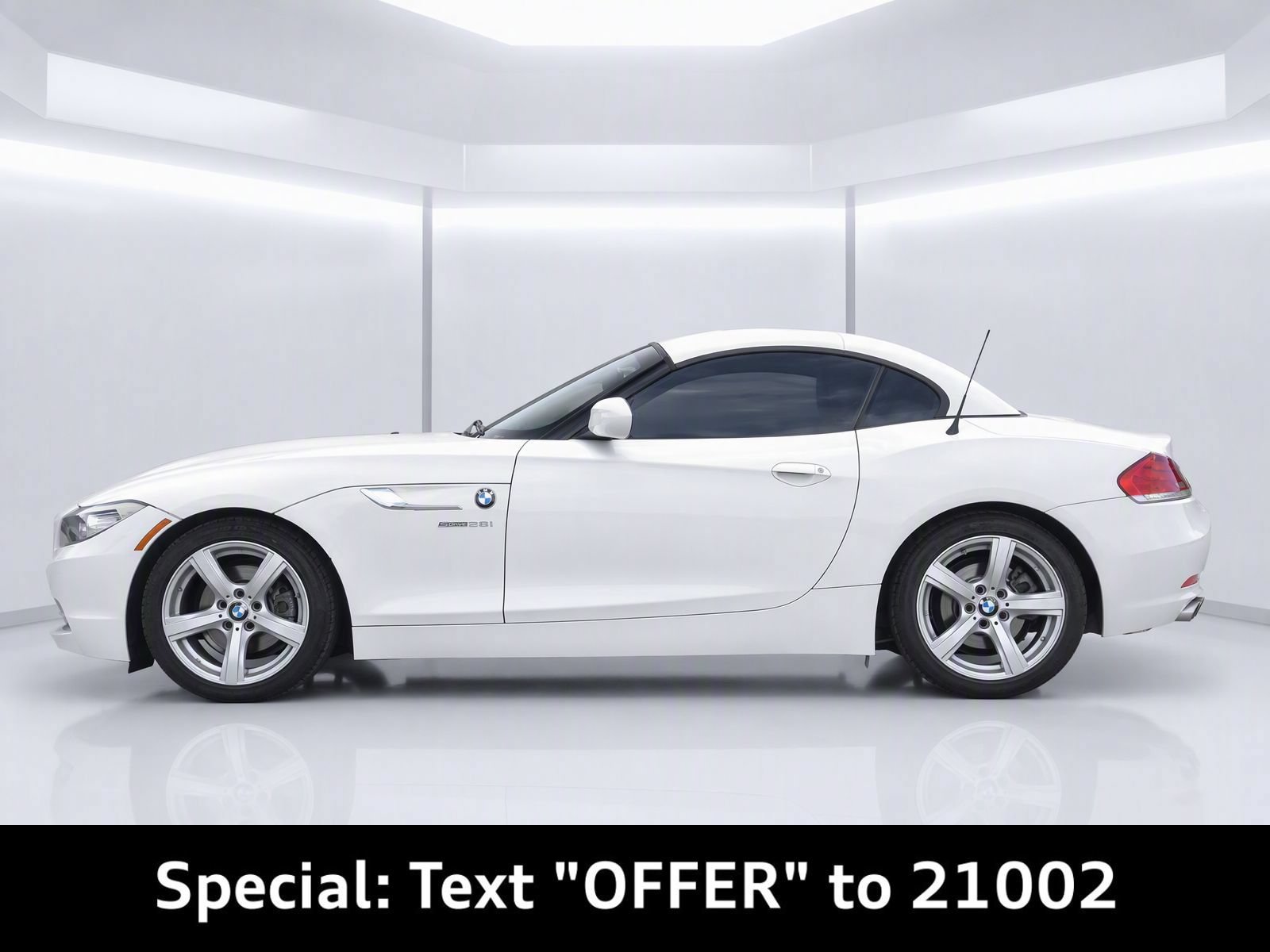 Used 2014 BMW Z4 sDrive28i RWD image 6