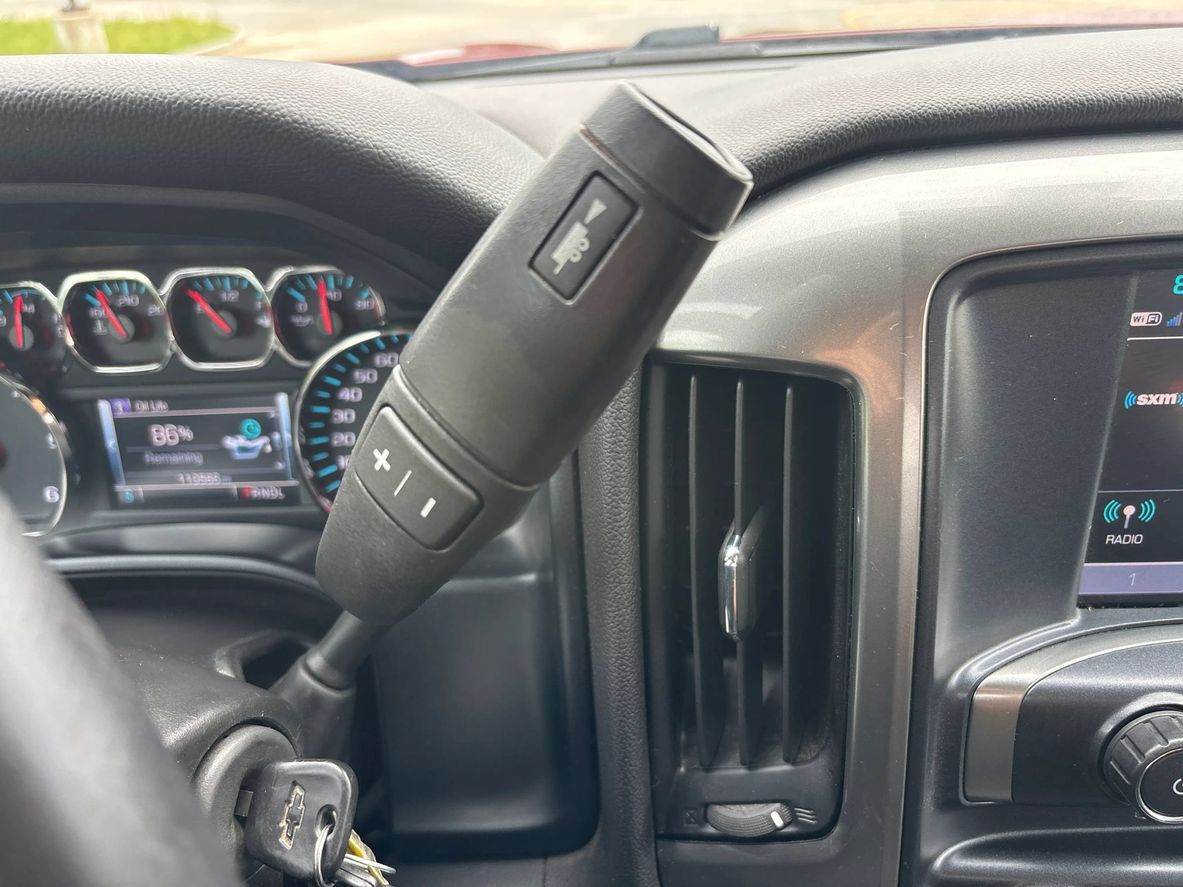 Used 2018 Chevrolet Silverado 1500 LT w/ Texas Edition RWD image 28