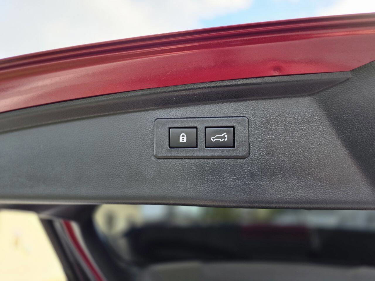 Used 2022 Subaru Outback Premium image 22
