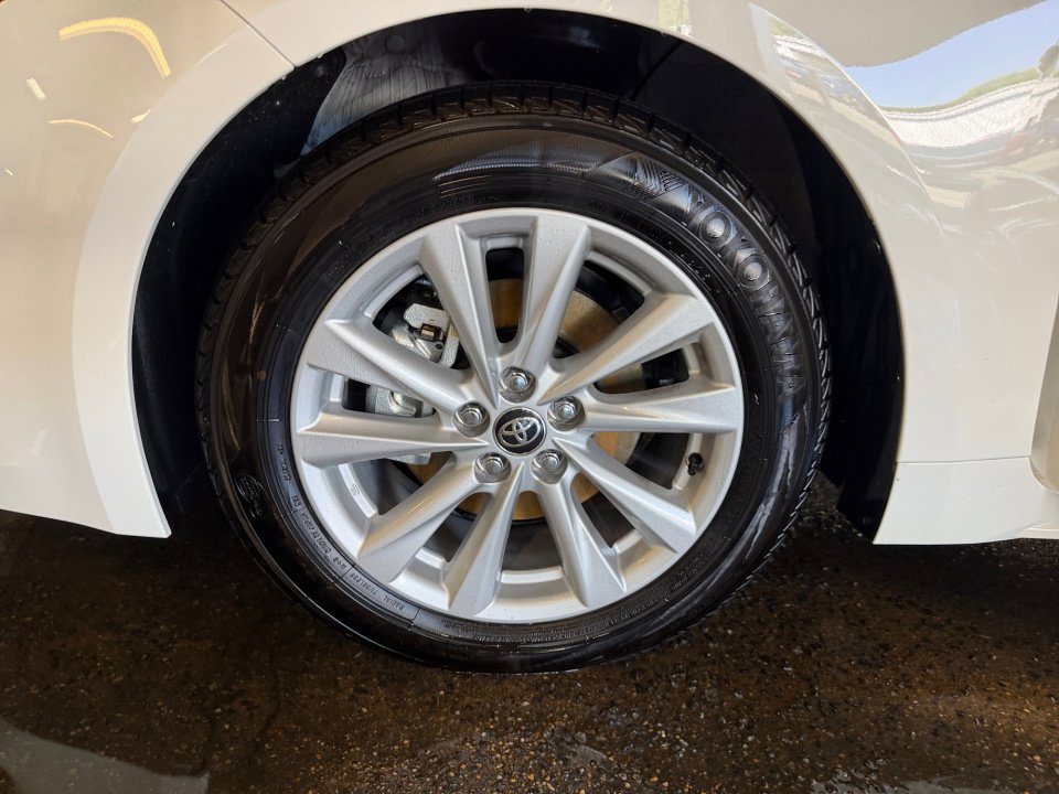 Used 2026 Toyota Corolla SE FWD image 31