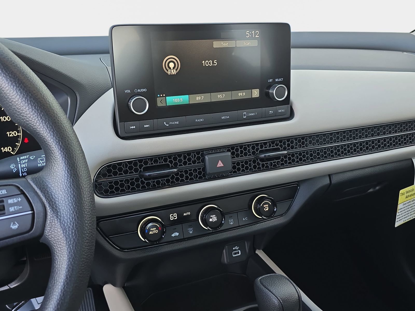 Used 2025 Honda HR-V LX image 20