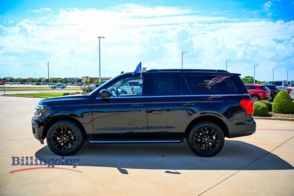 Certified 2022 Ford Expedition XLT image 4