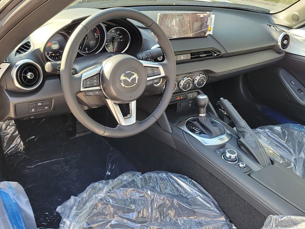 New 2026 MAZDA MX-5 Miata RF Grand Touring RWD image 13
