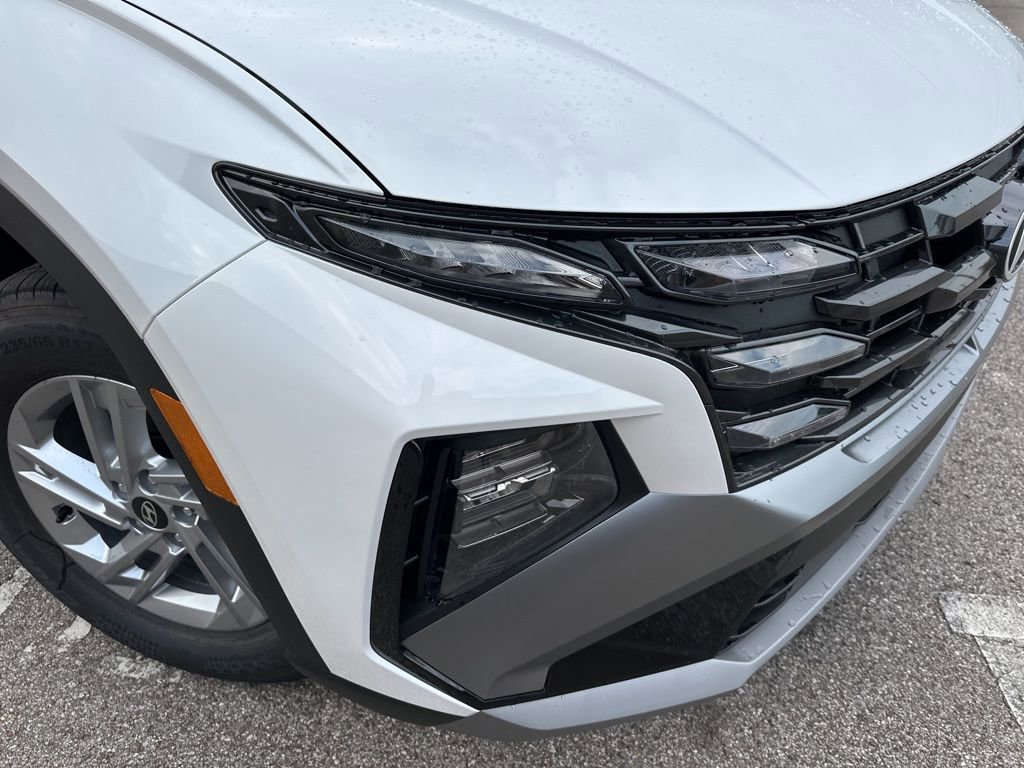 New 2026 Hyundai Tucson SE image 10
