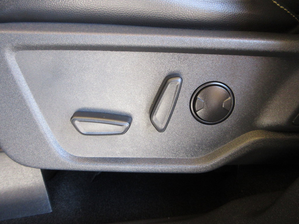 Certified 2025 Ford Bronco Badlands AWD/4WD image 12