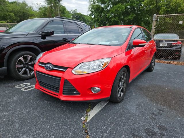Used 2013 Ford Focus SE FWD image 2