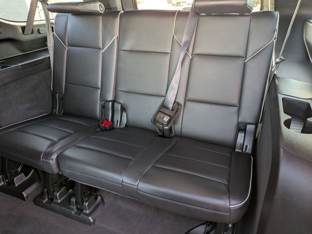 Used 2021 Cadillac Escalade ESV Sport w/ Driver Assist Tech Package image 18