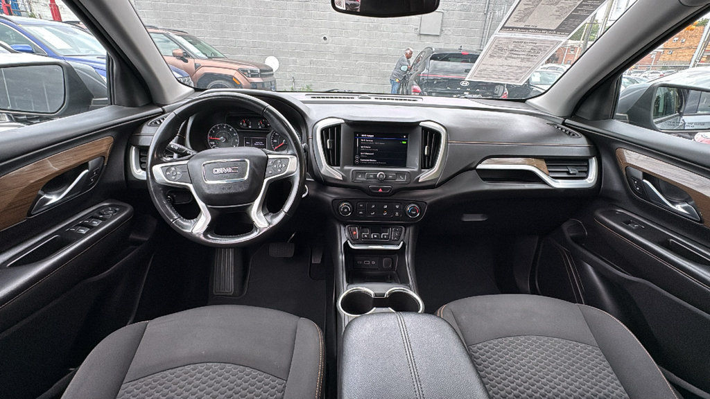 Used 2018 GMC Terrain SLE AWD/4WD image 32