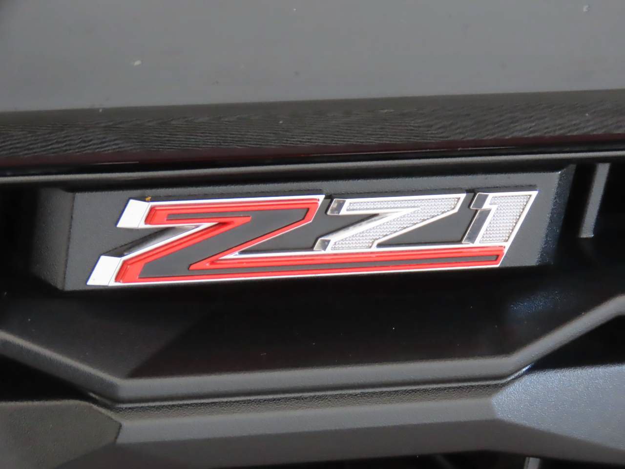 Used 2023 Chevrolet Colorado Z71 w/ Z71 Convenience Package 2 AWD/4WD image 19