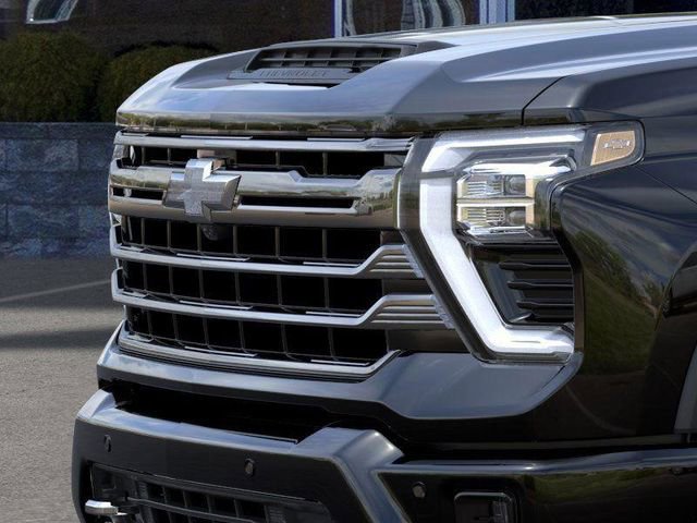 New 2026 Chevrolet Silverado 2500 High Country w/ Midnight Edition image 13