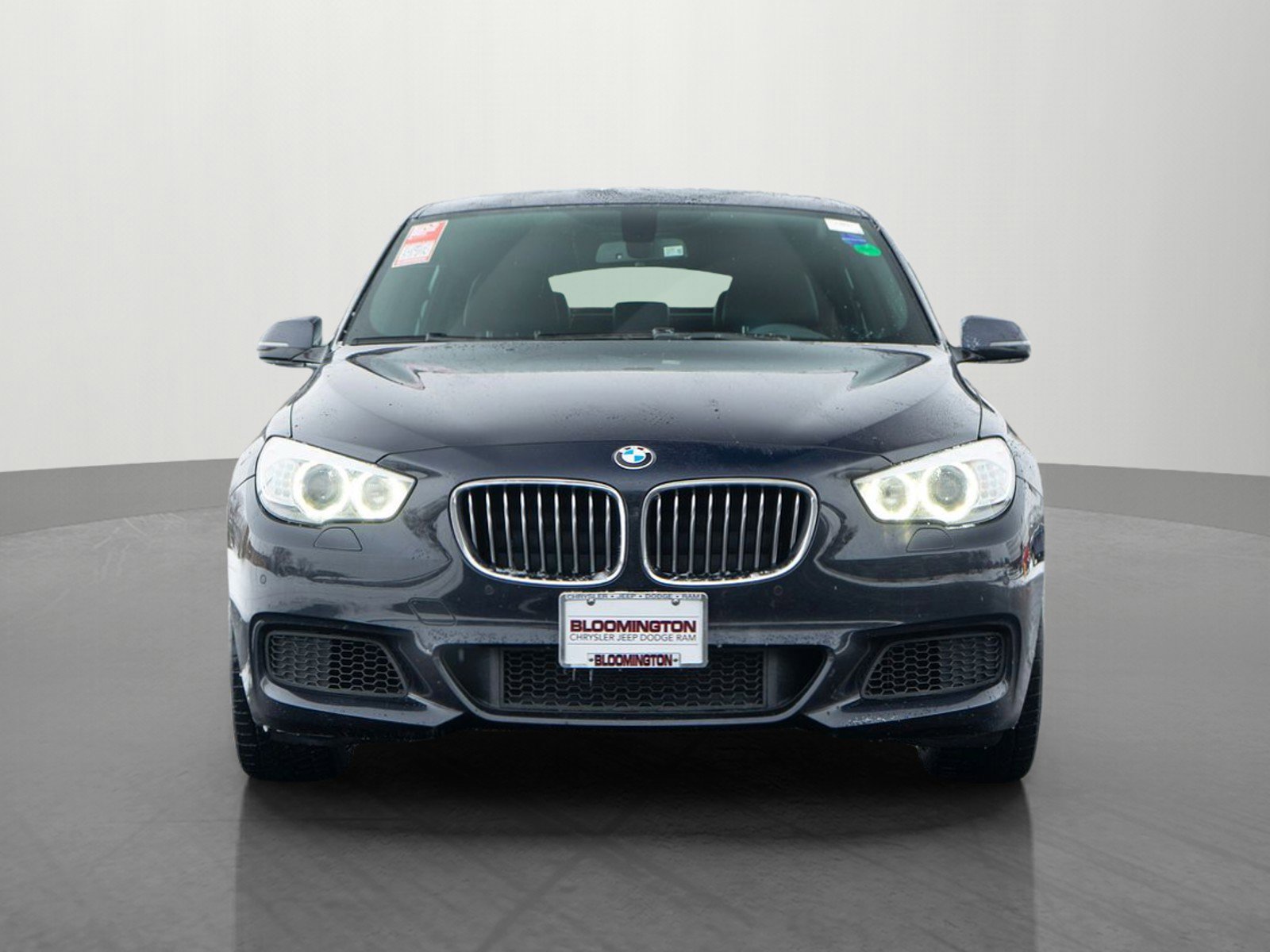 Used 2015 BMW 535i Gran Turismo xDrive image 2