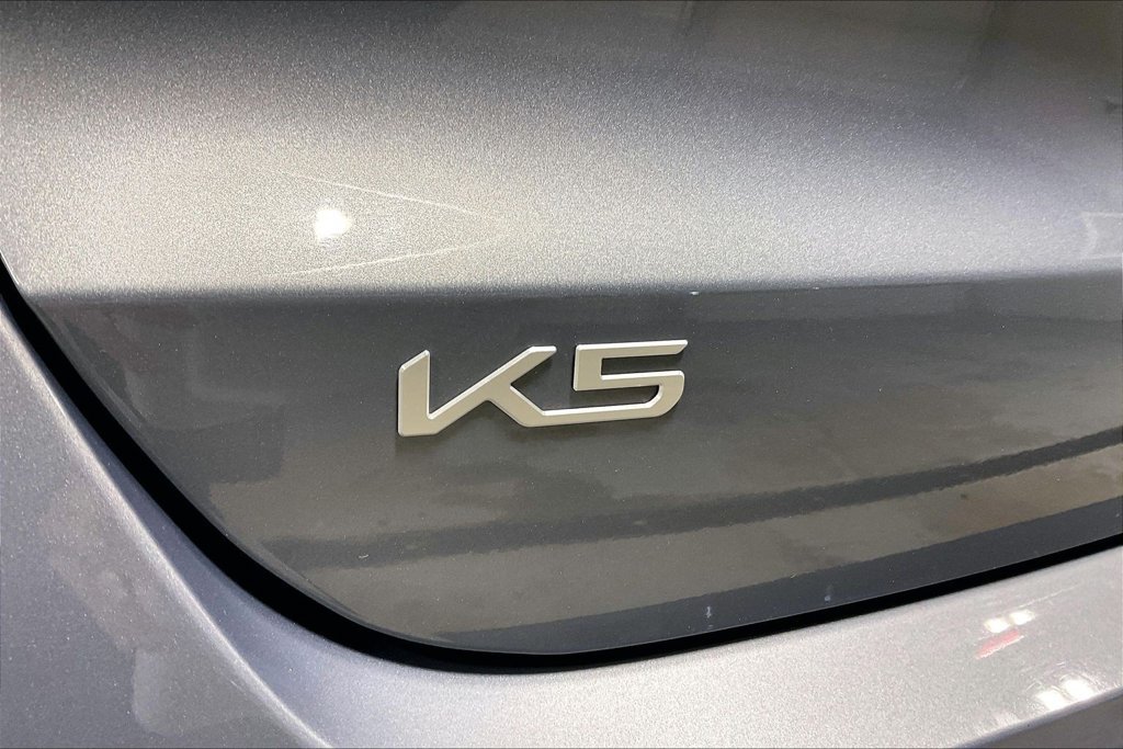 Used 2024 Kia K5 LXS FWD image 37