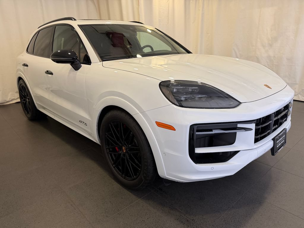 Certified 2025 Porsche Cayenne GTS AWD/4WD image 7