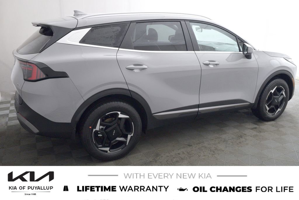 New 2026 Kia Sportage EX image 4