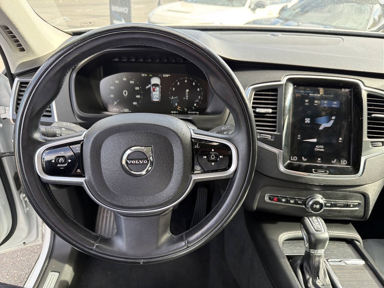 Used 2020 Volvo XC90 T5 Momentum AWD/4WD image 30