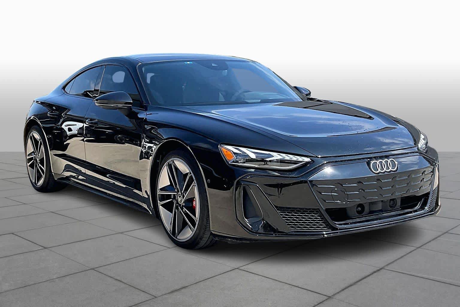 Used 2025 Audi S e-tron GT Premium Plus w/ 21" Wheel Package image 2