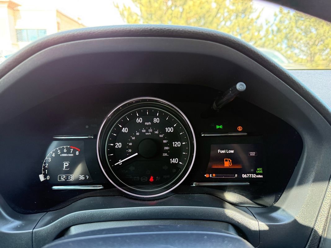 Used 2022 Honda HR-V EX image 32