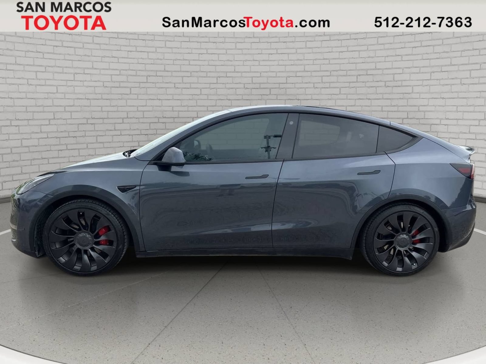 Used 2022 Tesla Model Y Performance AWD/4WD image 2