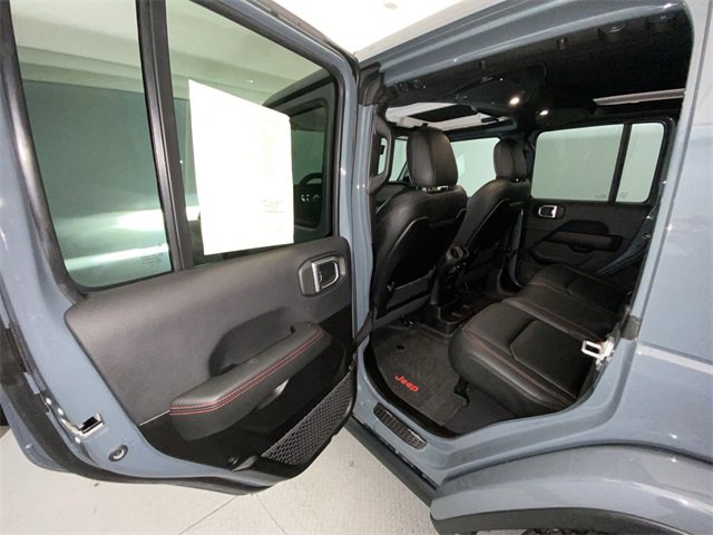 Used 2024 Jeep Wrangler Unlimited Rubicon image 22