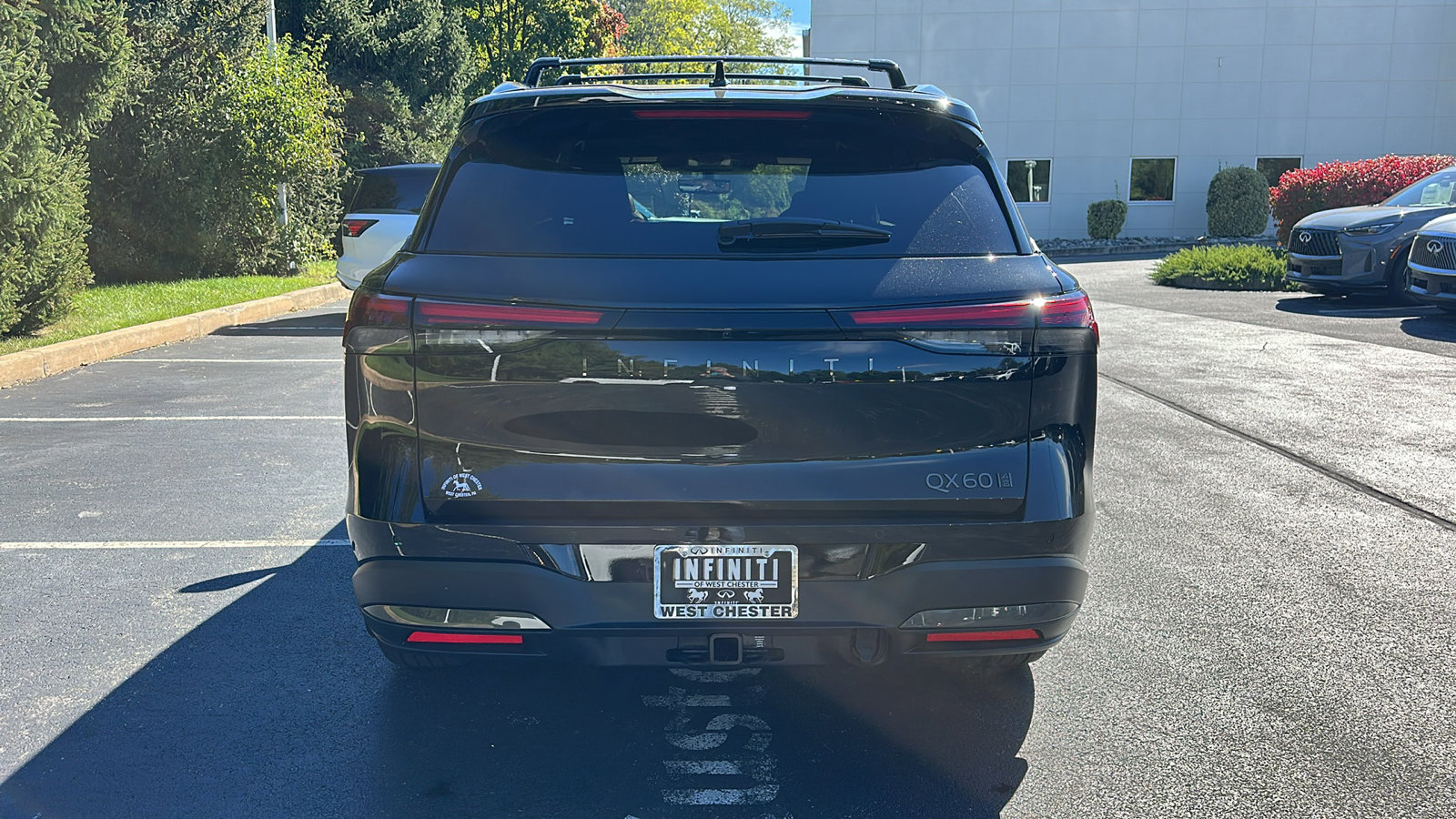 New 2026 INFINITI QX60 Autograph w/ Dark Cargo Package image 4