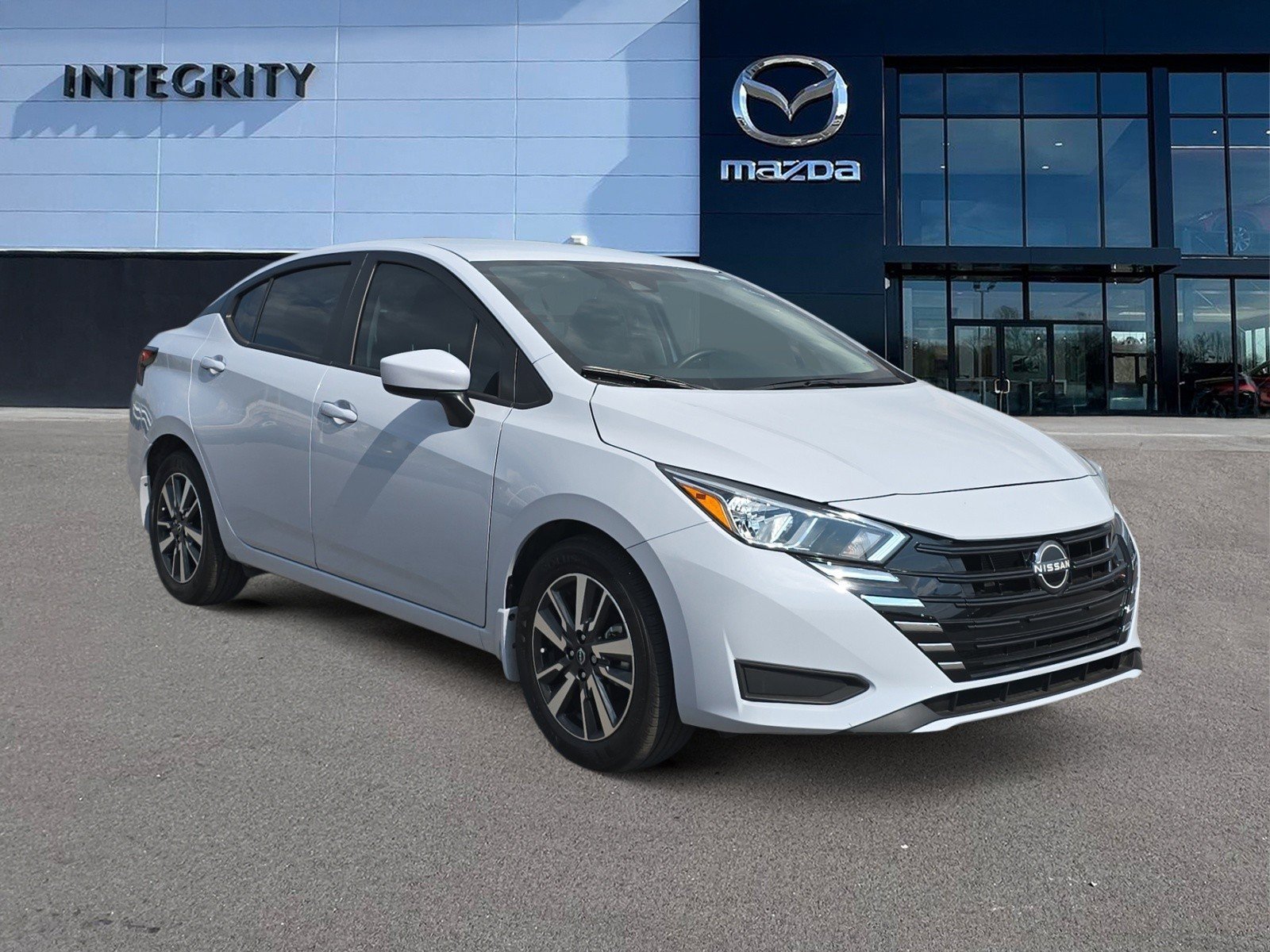 Used 2024 Nissan Versa SV w/ Trunk Package