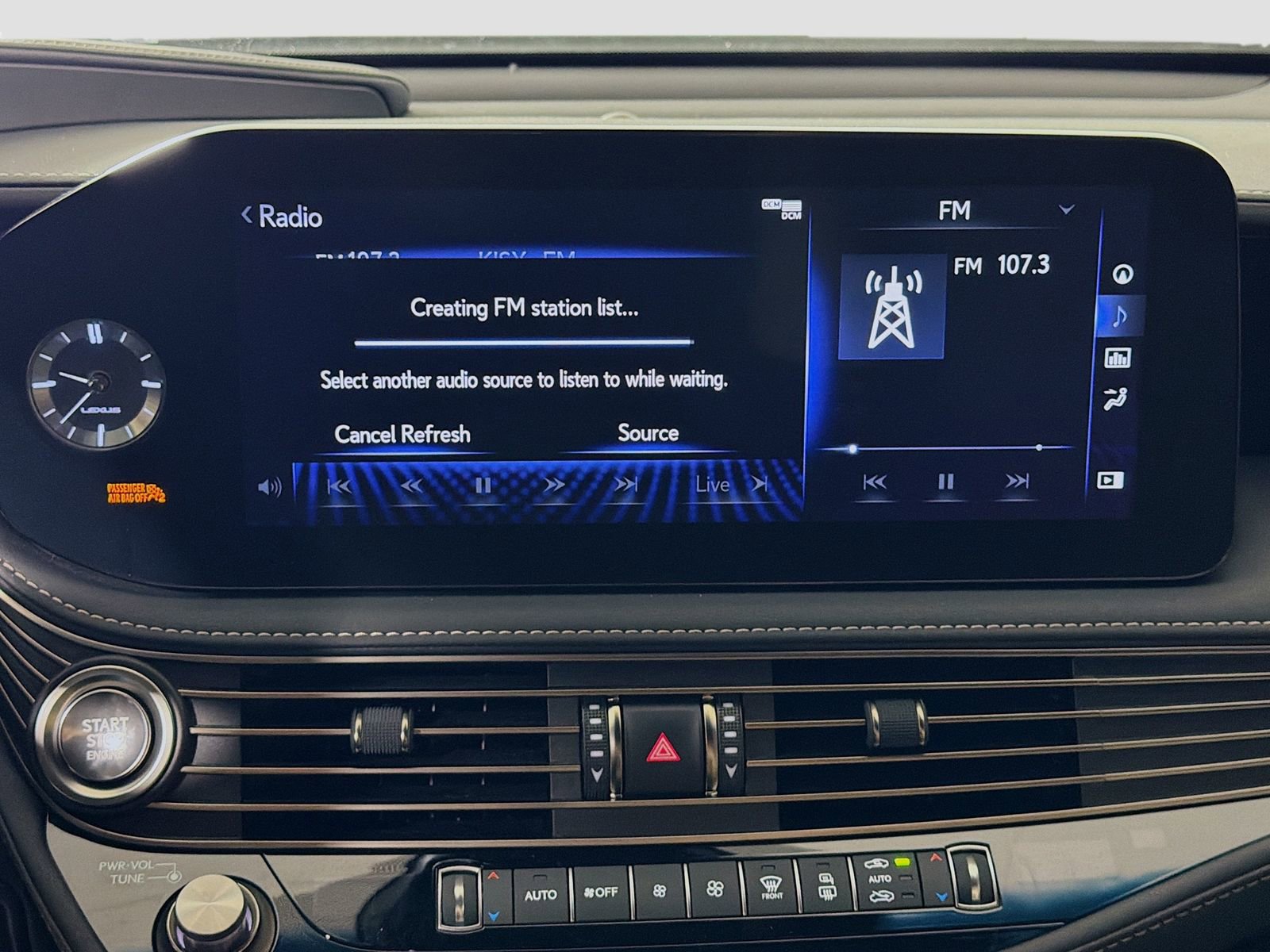 Used 2021 Lexus LS 500 RWD image 21