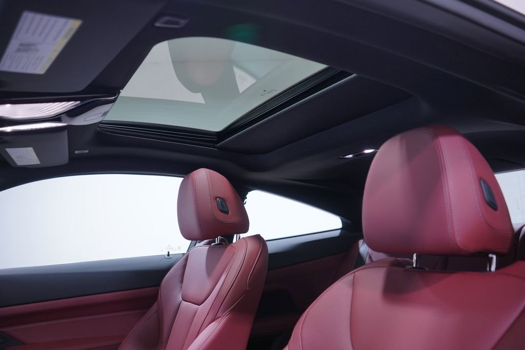 Used 2026 BMW 430i Coupe w/ M Sport Package image 8