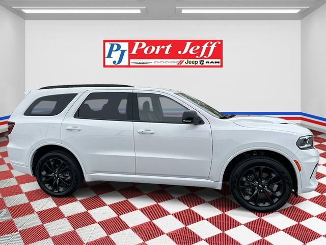 Used 2025 Dodge Durango GT AWD/4WD image 3