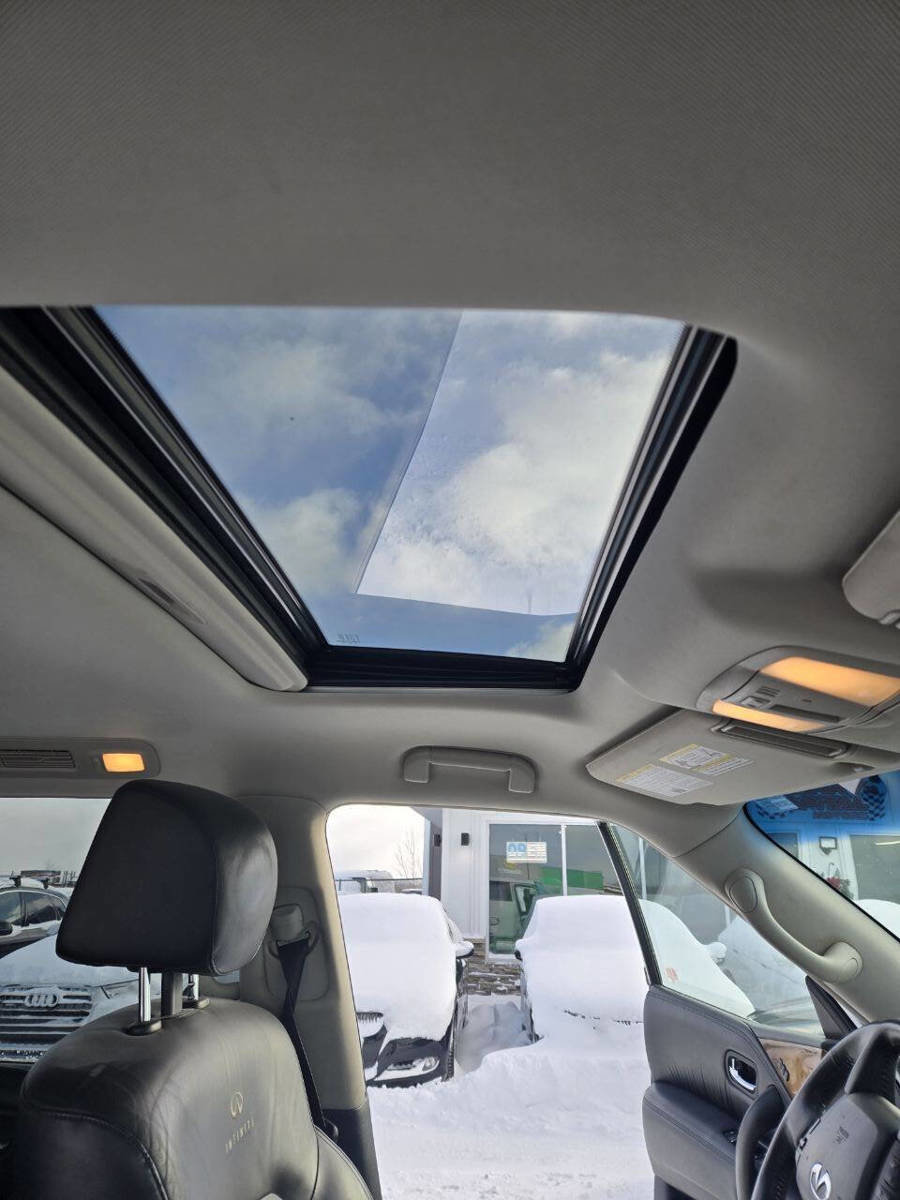 Used 2014 INFINITI QX80 4WD w/ Theater Package image 19