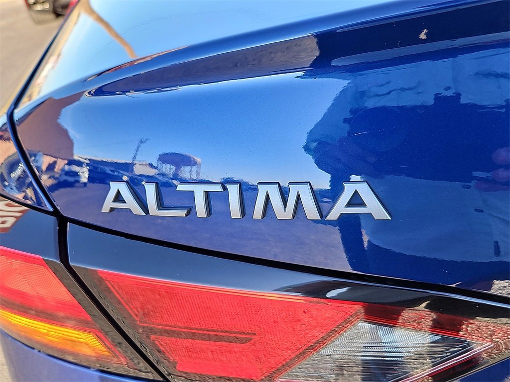 Used 2024 Nissan Altima 2.5 SR image 14