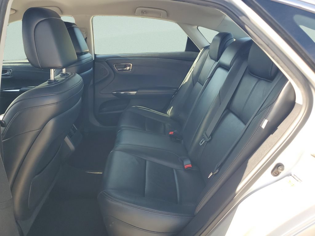 Used 2014 Toyota Avalon XLE FWD image 10