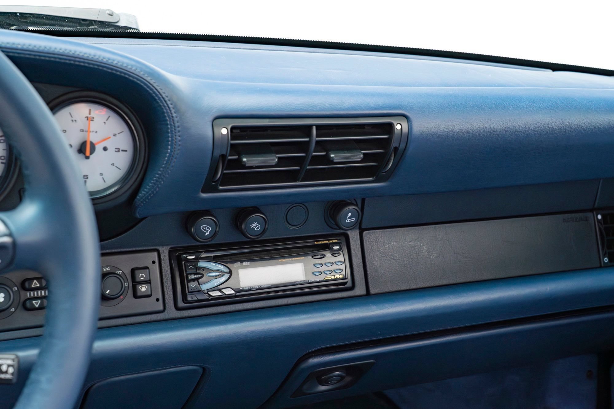 Used 1996 Porsche 911 Carrera RWD image 24