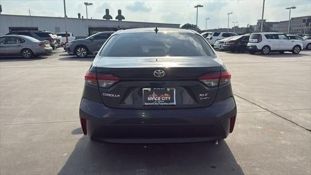 Used 2026 Toyota Corolla XLE FWD image 7