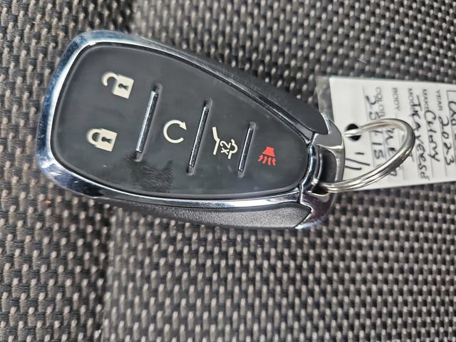 Used 2023 Chevrolet Traverse LT FWD image 29