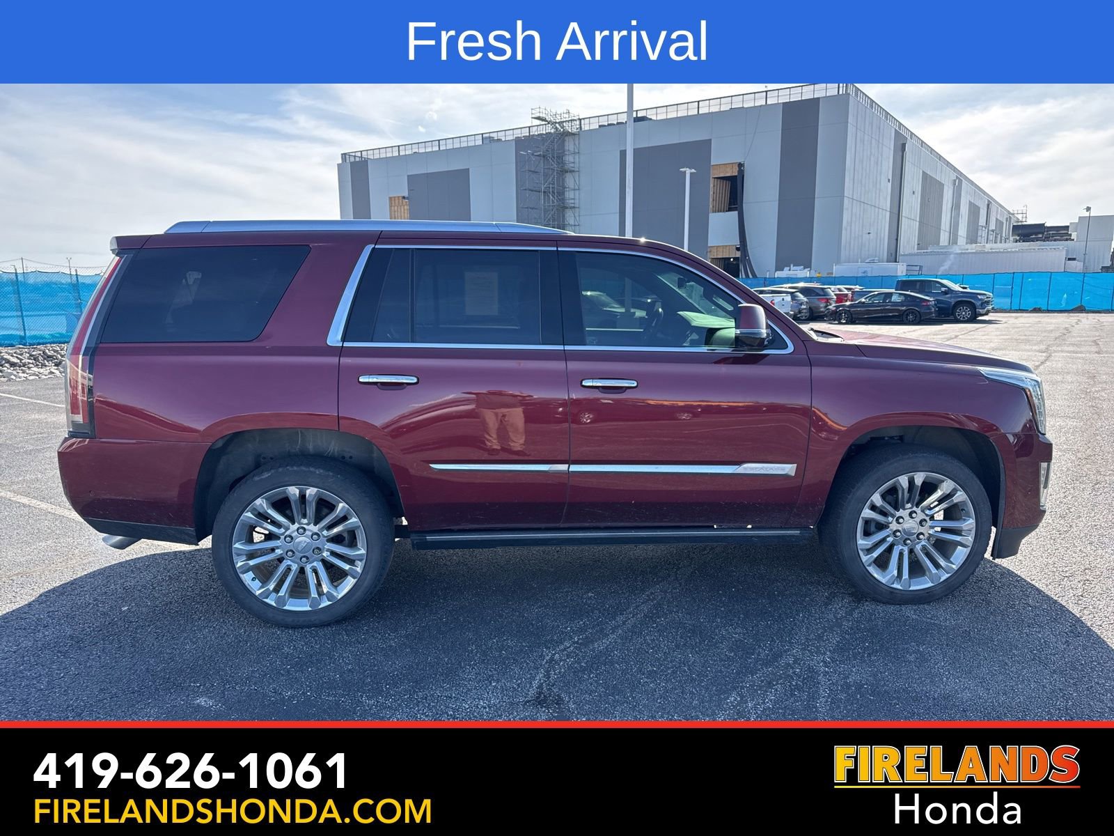 Used 2019 Cadillac Escalade Premium Luxury w/ LPO, Radiant Package image 6