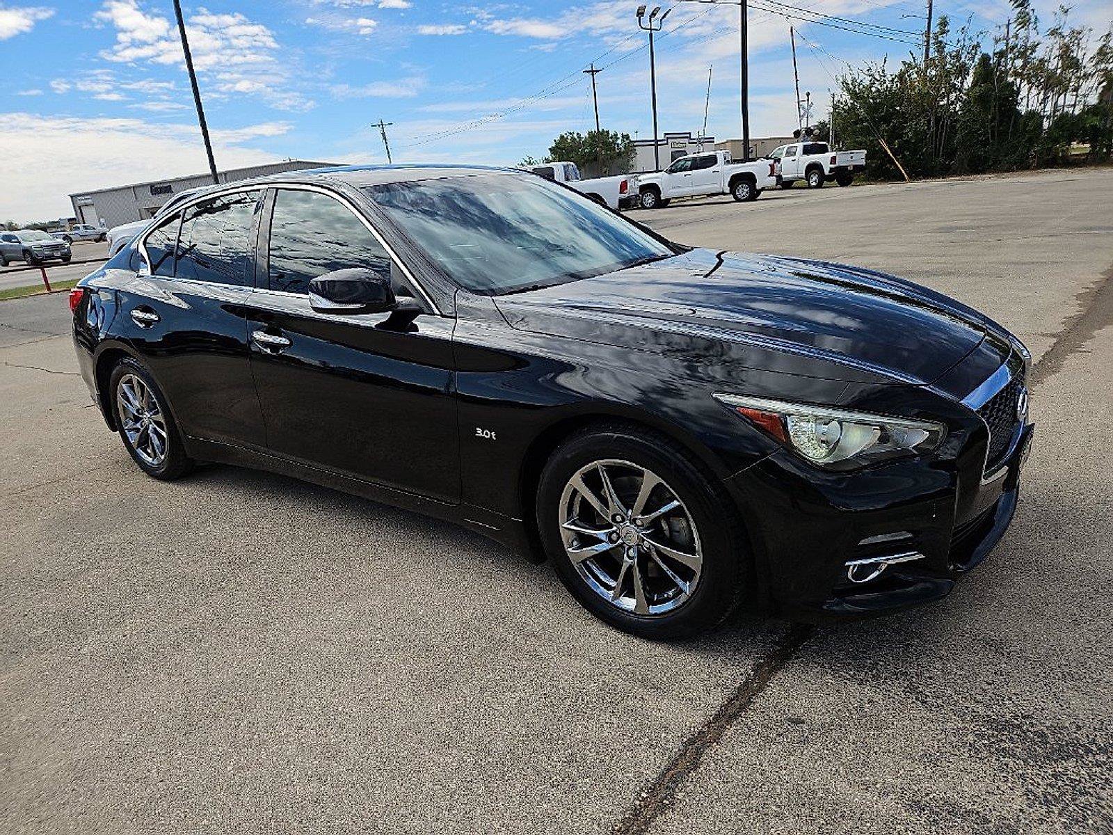 Used 2017 INFINITI Q50 Signature Edition RWD image 10