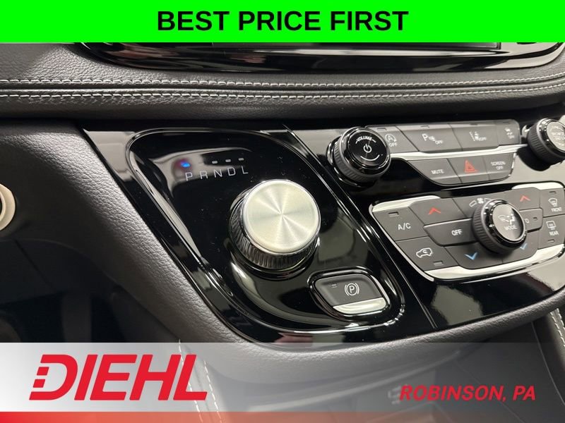 New 2026 Chrysler Pacifica Limited AWD/4WD image 37