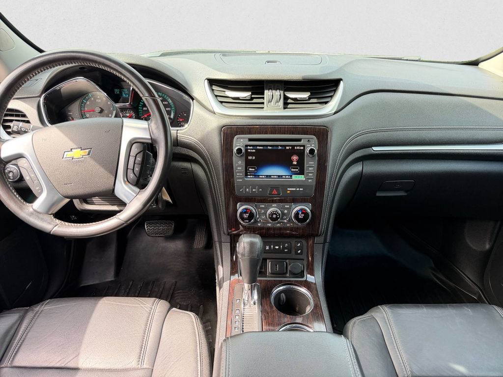 Used 2017 Chevrolet Traverse LT AWD/4WD image 11