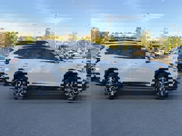 Certified 2022 Subaru Outback Premium image 2