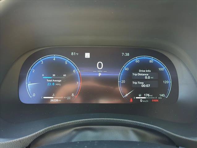Used 2023 Toyota Highlander Platinum FWD image 17