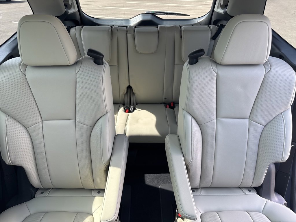 New 2025 Subaru Ascent Limited image 30